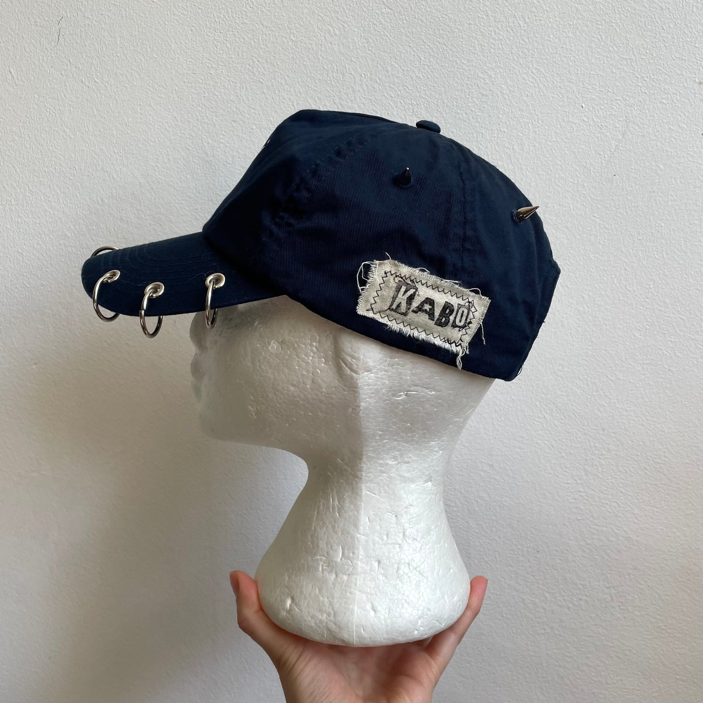 Star hoop hem cap