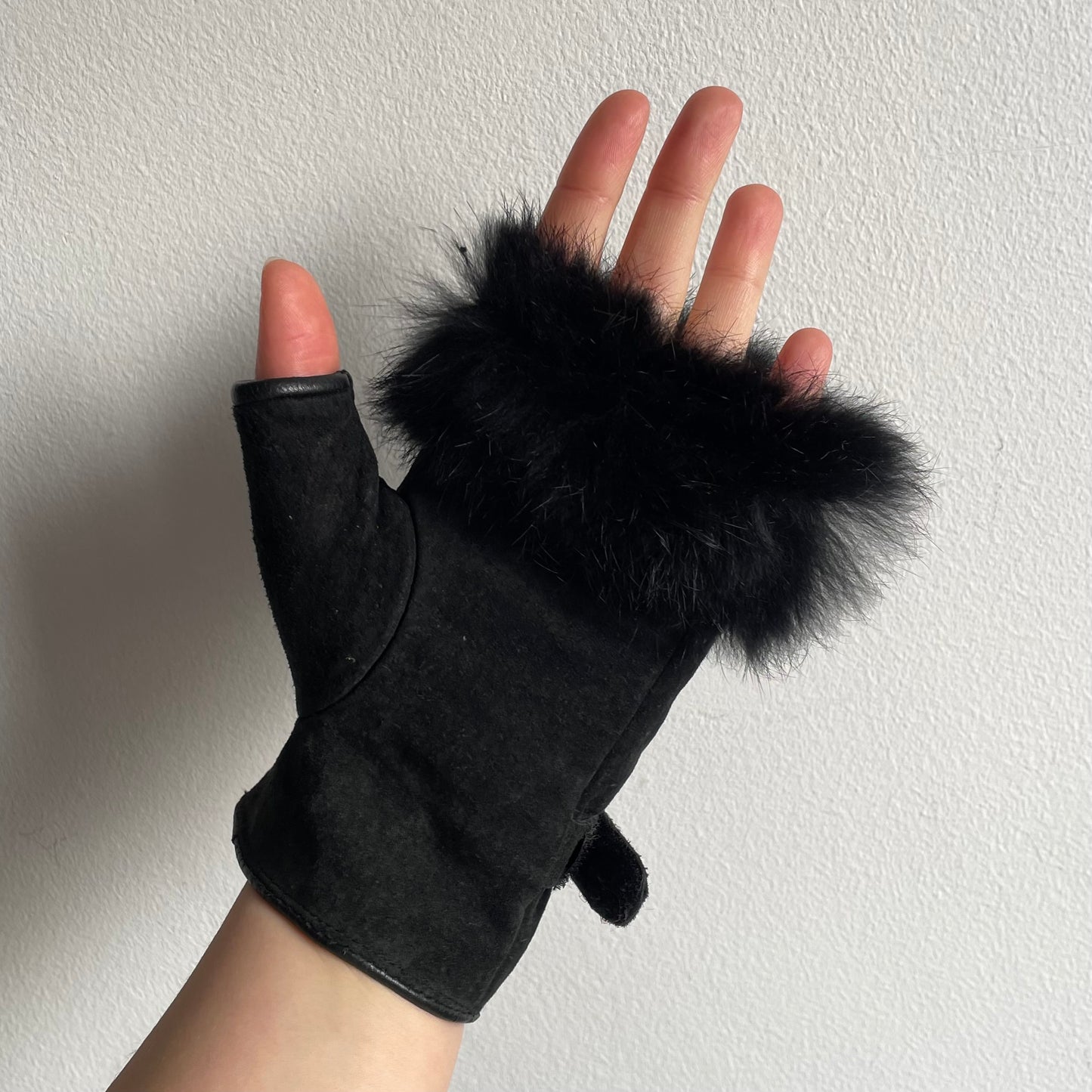 Suede + fur gloves