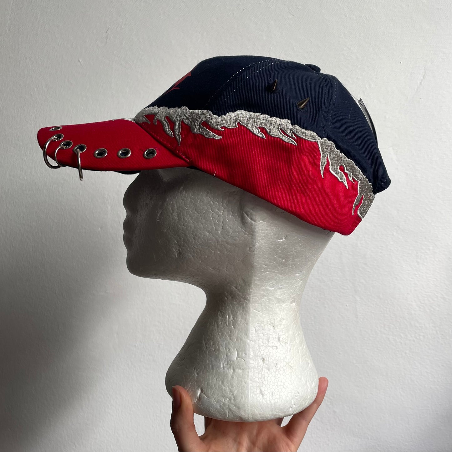 Tuna cap
