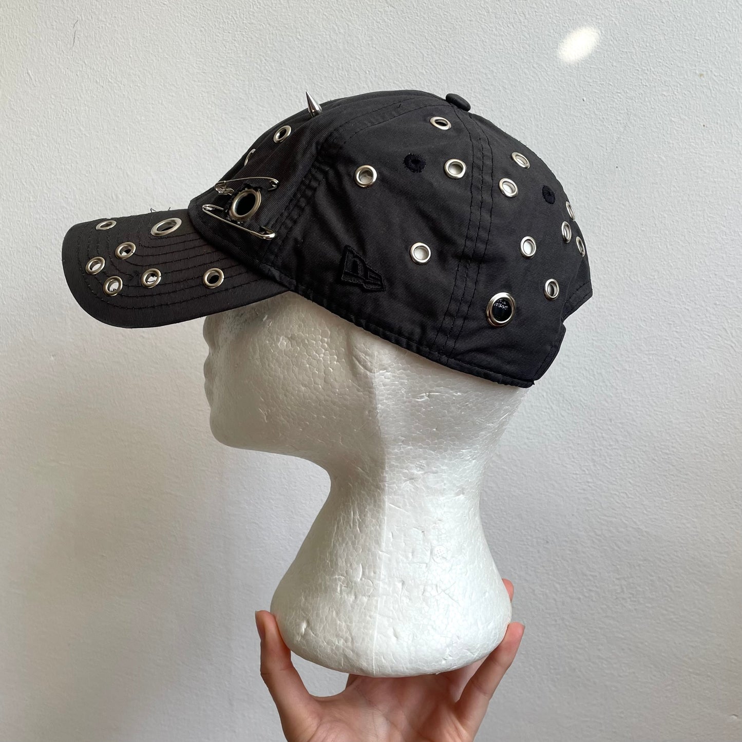 Grey eyelet cap