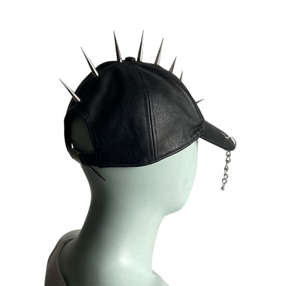 XXL spike cap