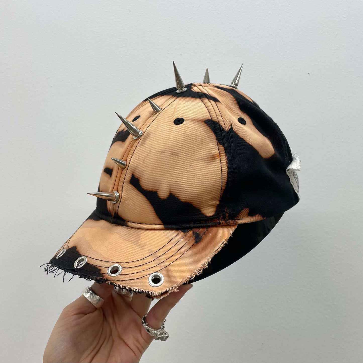 Spike mohawk cap