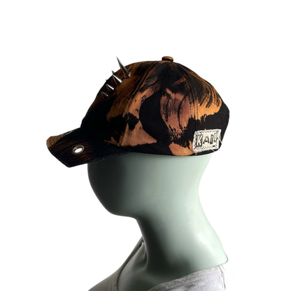 Spike cropped brim cap