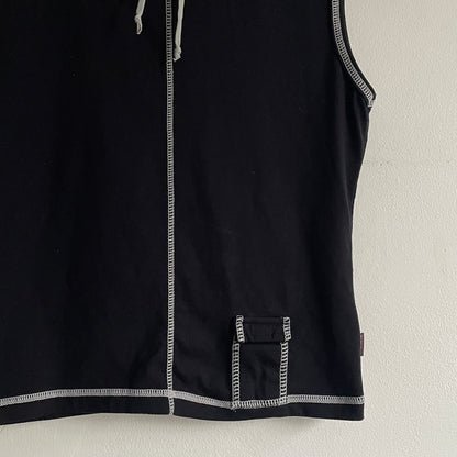 Hooded tank