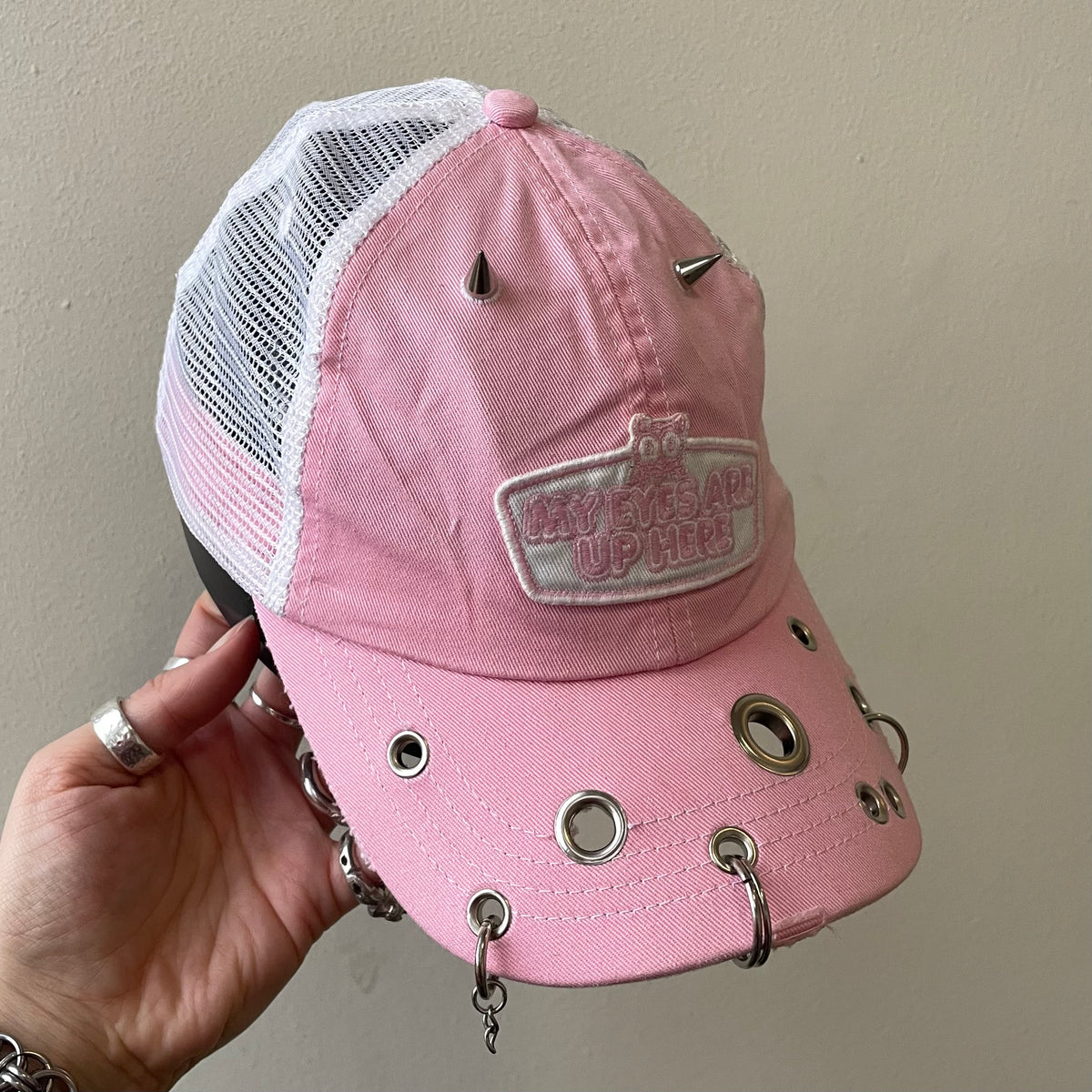 Hooters cap