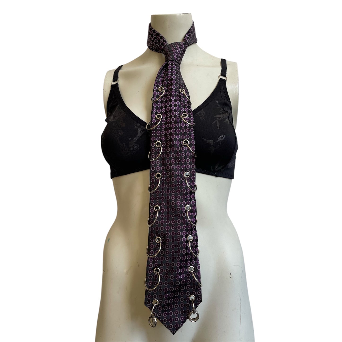 Double hoop tie