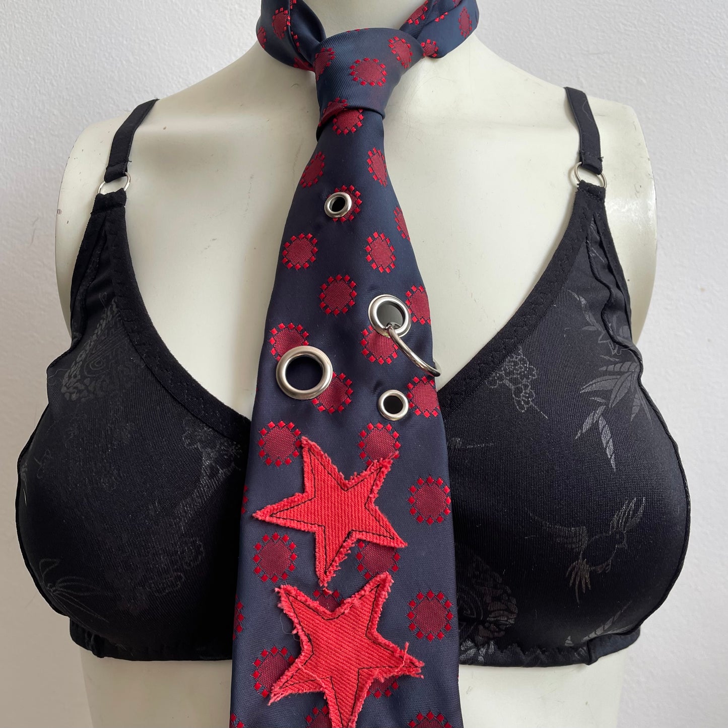 Red star tie