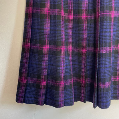 Tartan pleated skirt