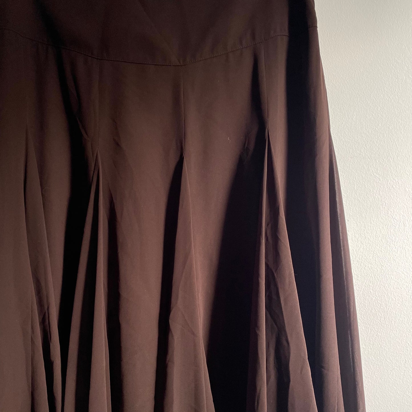 Brown floaty skirt