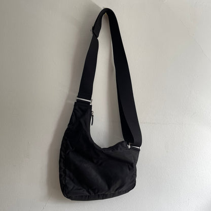 Esprit sling bag