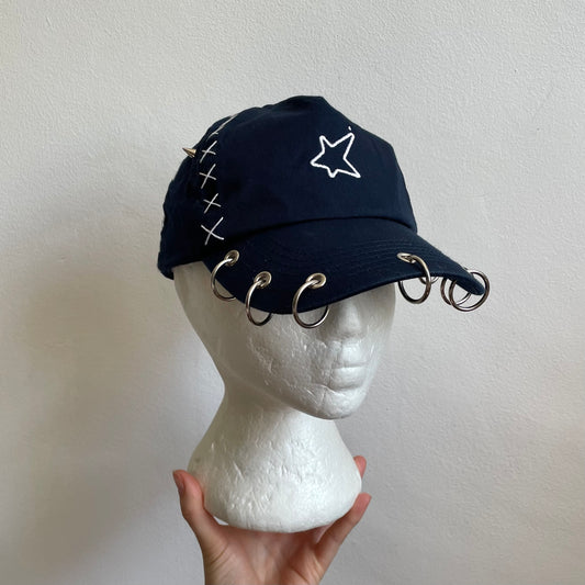 Star hoop hem cap