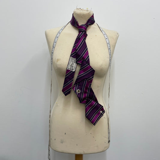 Zigzag tie