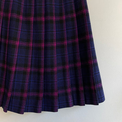 Tartan pleated skirt