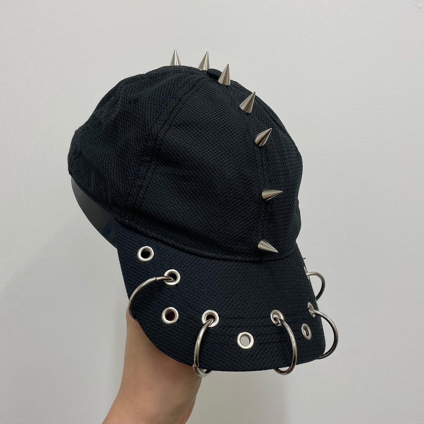Spike mohawk cap