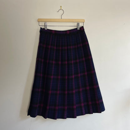 Tartan pleated skirt