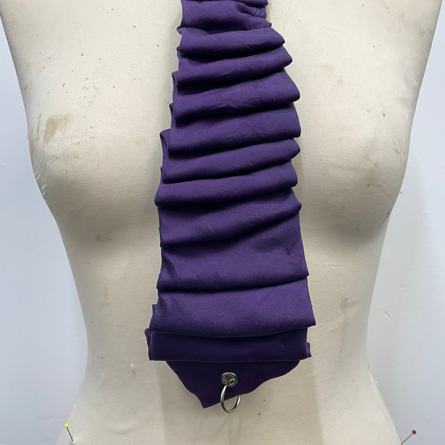 Accordion tie