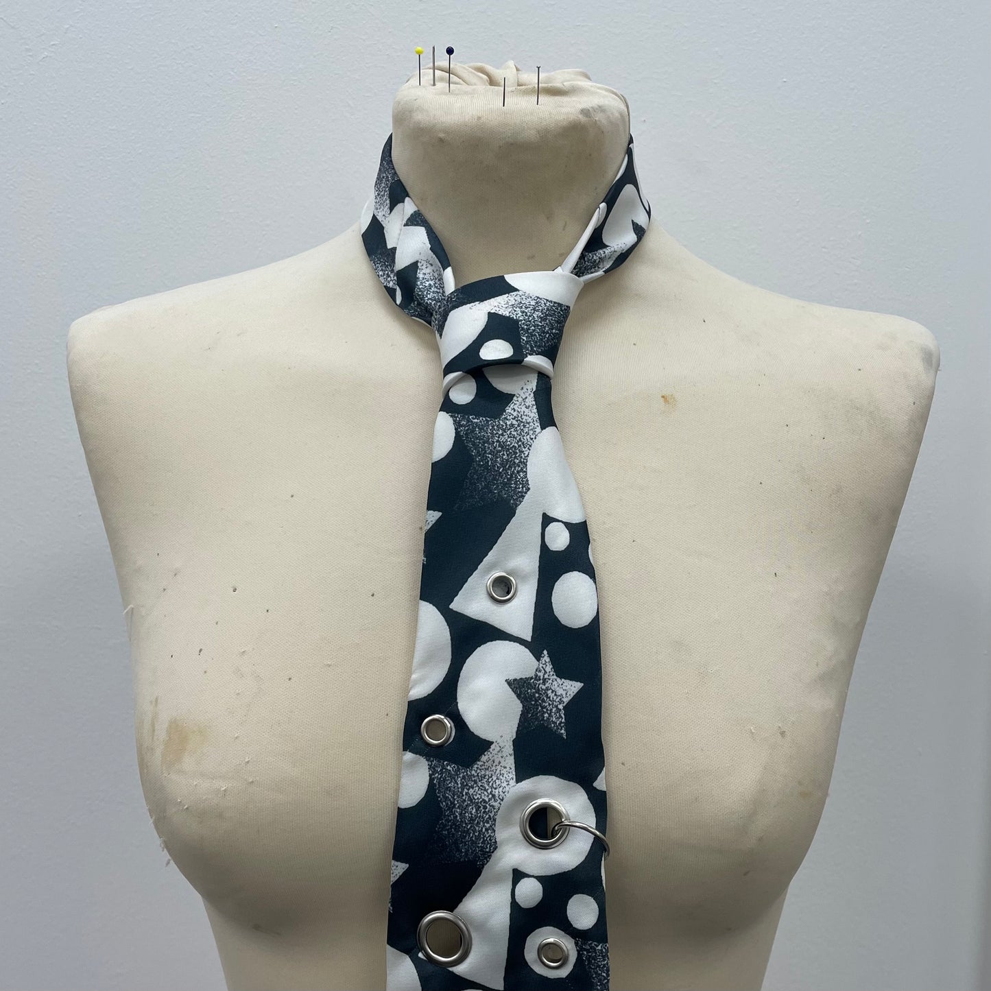 B&W star tie