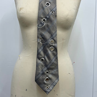 Plaid hardware tie