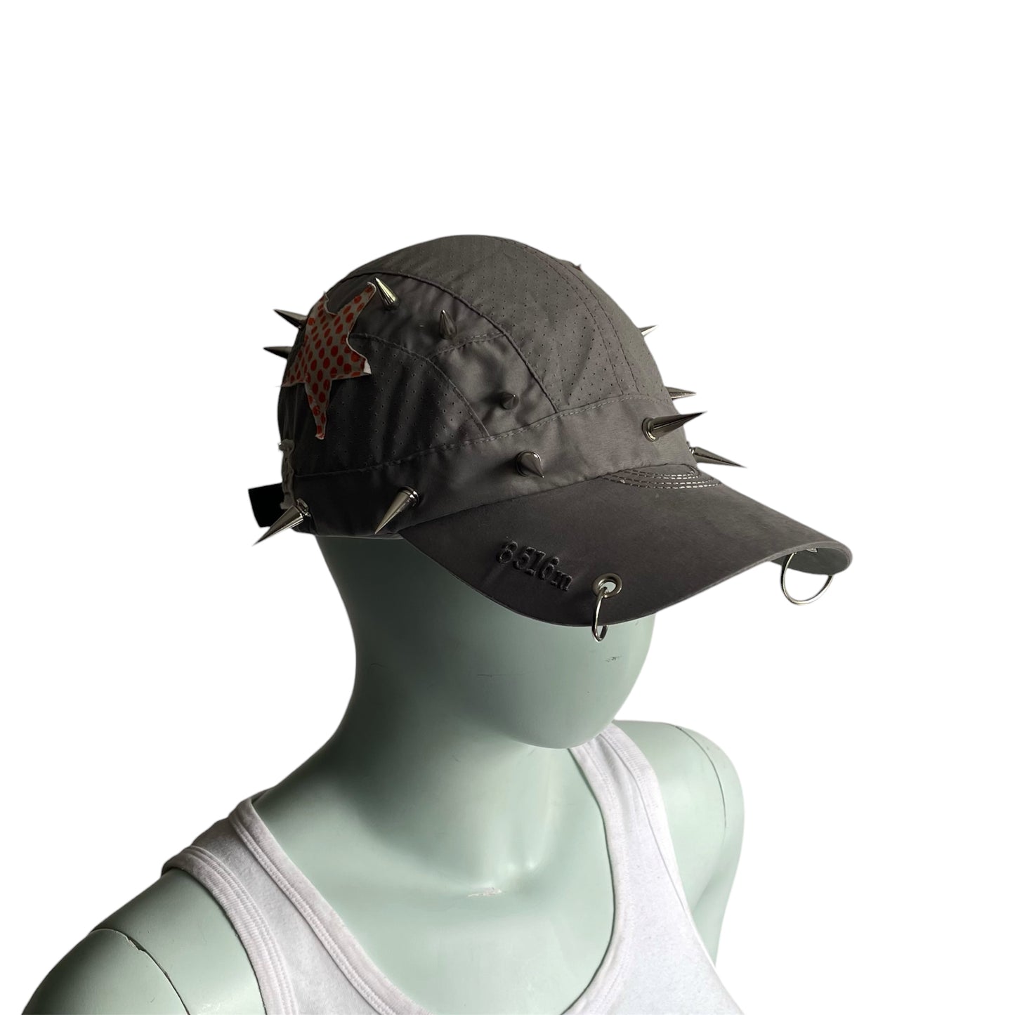 Spike star cap