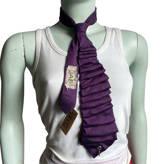 Accordion tie